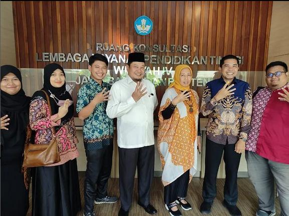 Kunjungi LLDIKTI 4: politeknik Yumanesia siap sambut tahun ajaran 2023/2024